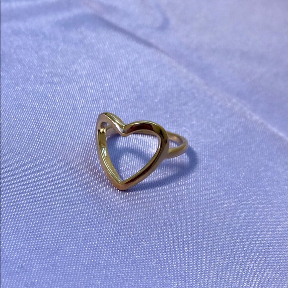 Rise n' Shine Jewelry Jewelry - **NEW** Heart Ring - 18K Gold Filled